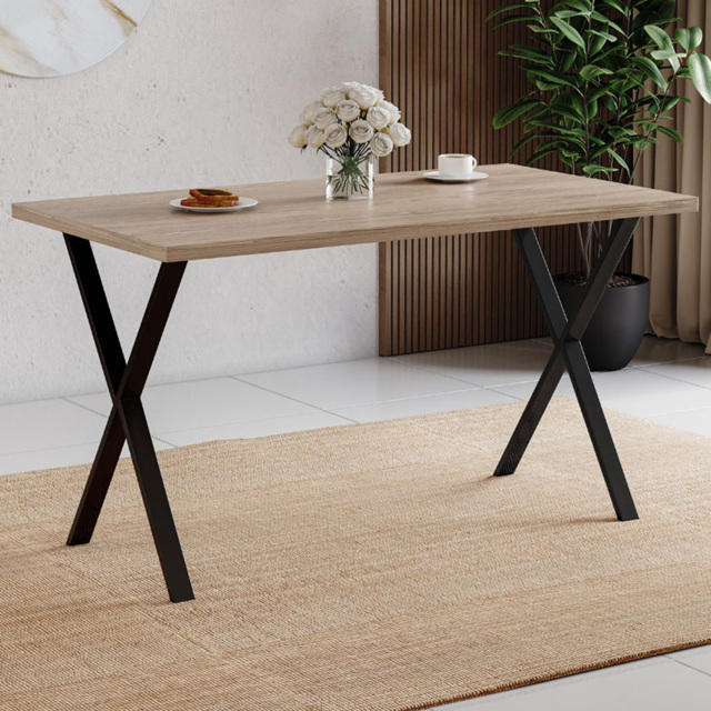 Vida Designs 4 Seater Oak Dining Table - image 1