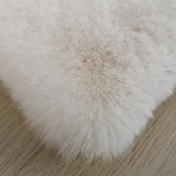 Lux Rabbit Faux Fur Cloud Rug 100 x 150cm - thumbnail 3