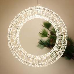Xmas Haus Warm White LED Circular Wreath - thumbnail 2