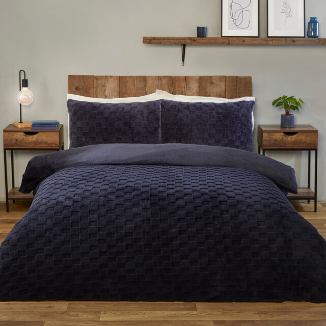 Dakota Checkerboard Fleece Duvet Set Navy King - image 1