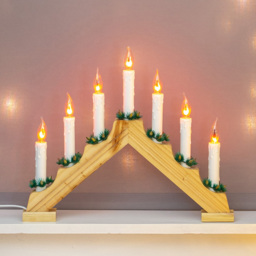 The Christmas Workshop 7 Flickering LED Pine Wood Candle Bridge Light