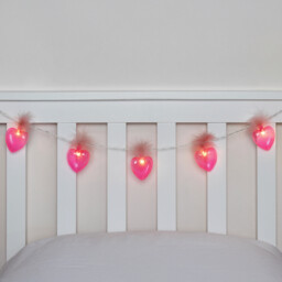 Fluffy Heart Pink 20 LED String Light
