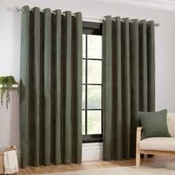 Divante Aspen Green Blackout Eyelet Curtain 168 x 137cm - thumbnail 2