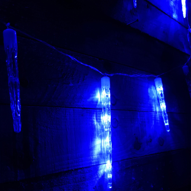 Premier Mains Powered 72 Blue LED Clear Cable Icicle String Light 6.9m - image 1