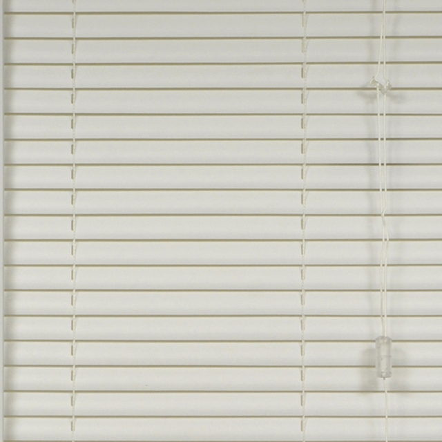 White PVC Venetian Blind 75 x 152cm - image 1