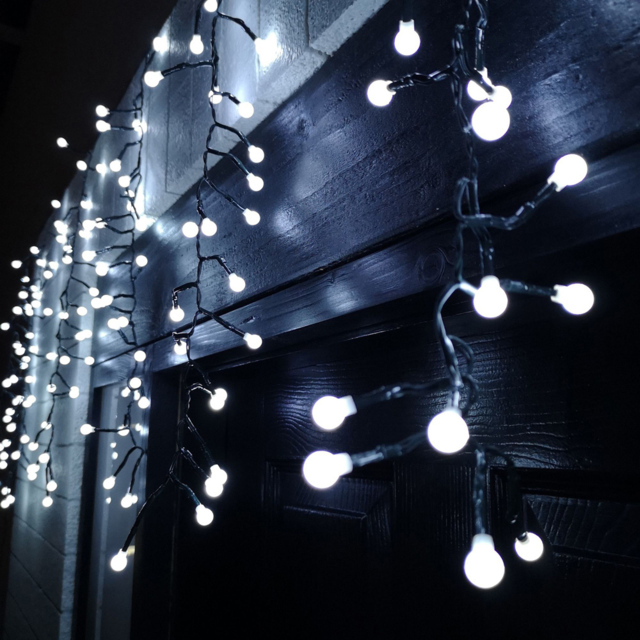 Samuel Alexander Frosted White LED Multi Function Christmas Cluster Curtain Light 4.8m - image 1