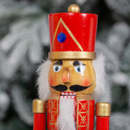 The Christmas Workshop Red and Green Wooden Nutcracker Soldier 35.5cm - thumbnail 4