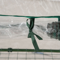 Outsunny Clear 3-Tier Mini Greenhouse 1.6 x 2.3ft - thumbnail 4