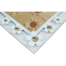 White Glass Flower Embellished Frame 26.5 x 21.5cm - thumbnail 4