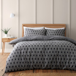 Divante Iona Geo Duvet Cover and Pillowcase Set - Black / Superking