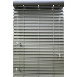Silver Oak Roller Venetian Blind 90cm