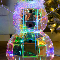 Iridescent LED Half Snowman - thumbnail 3