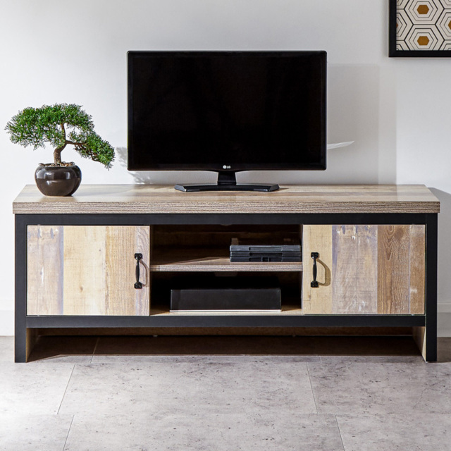 GFW Boston Oak 2 Door 2 Open Shelf TV Unit - image 1