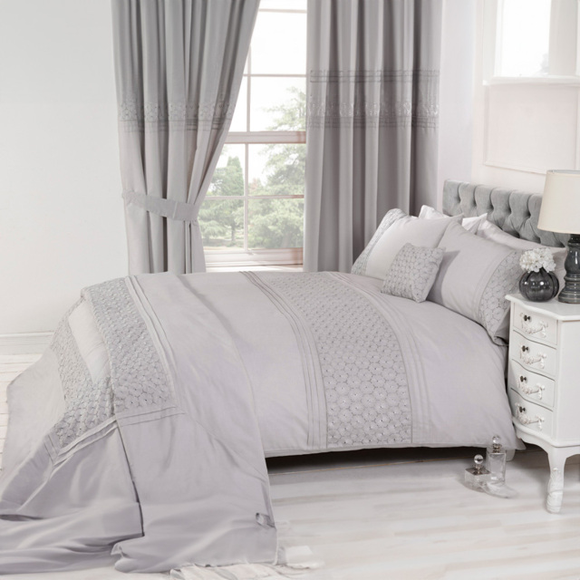 Rapport Home Everdean King Size Silver Duvet Set - image 1