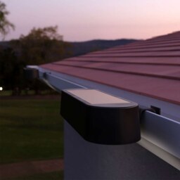 Luxflow Solar Gutter Light - thumbnail 1
