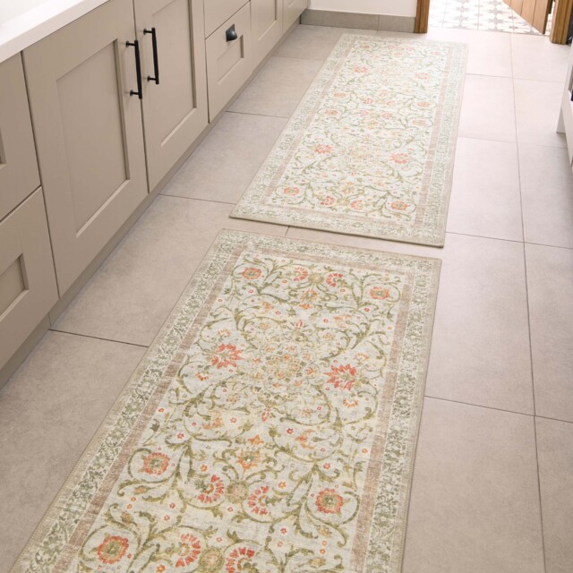 Country Paisley Eco-Washable Runner - image 1