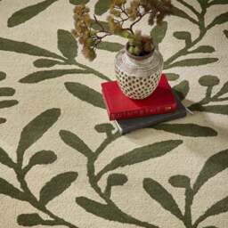 Trailing Leaf Rug - thumbnail 4