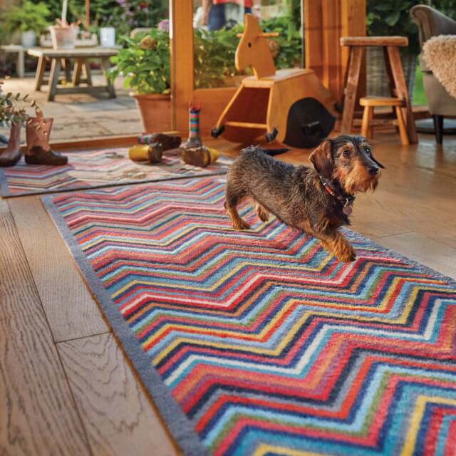 Chevron 1 Multicoloured Runner - image 1