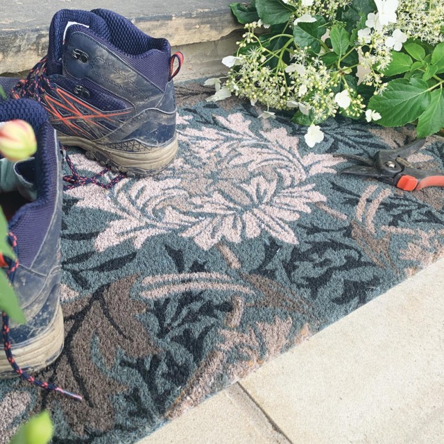 Printed Coir English Garden 3 Doormat - image 1