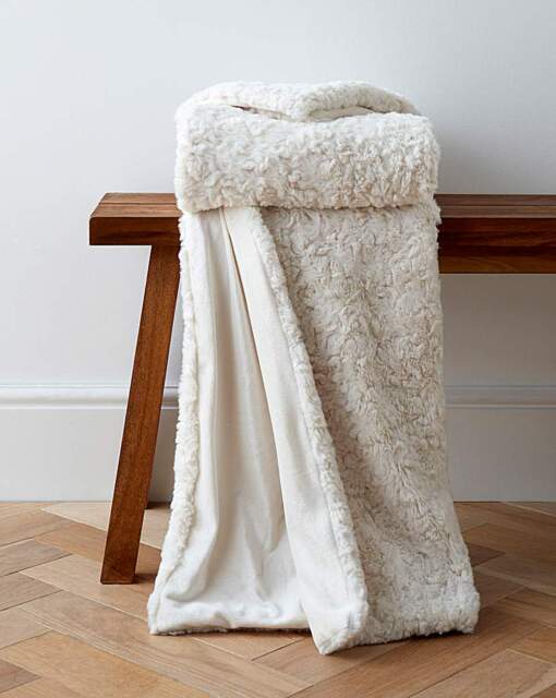 Textured Faux Fur Throw Ivory - JD Williams - Size: 120X150 - image 1