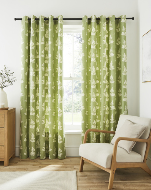 Sundour Esher Eyelet Curtains Green - Sundour - Size: 168 x 137cm - image 1