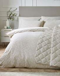 Catherine Lansfield Leaves Duvet Set Champagne - Catherine Lansfield - Size: DOUBLE - thumbnail 5
