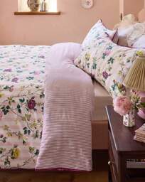 CK Climbing Rose Stripe Duvet Cover Set Pink - Cath Kidston - Size: SINGLE - thumbnail 5
