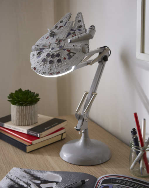 Star Wars Millennium Falcon Desk Light - Star Wars