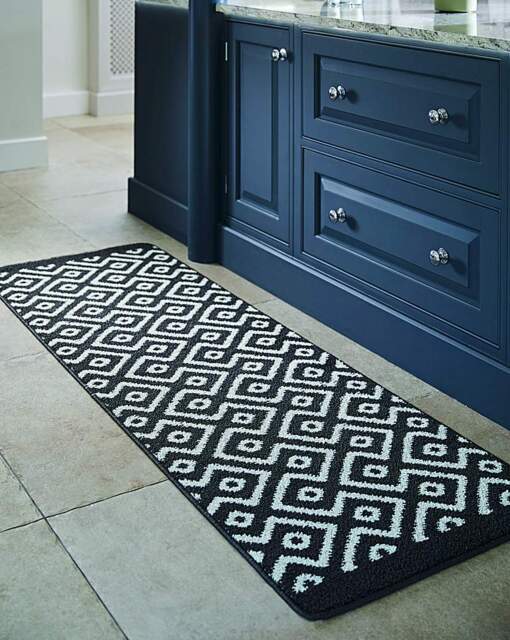 Geo Stain Resistant Cosy Runner Charcoal - Origins - Size: 65X200 - image 1