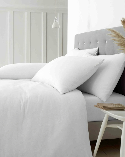 Catherine Lansfield Cotton Duvet Set White - Catherine Lansfield - Size: SINGLE - image 1