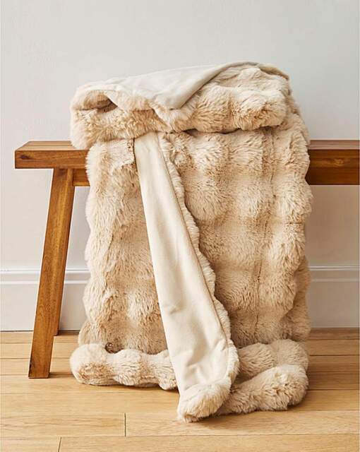 Bubble Faux Fur Throw - Natural Natural - JD Williams - Size: 120X150 - image 1