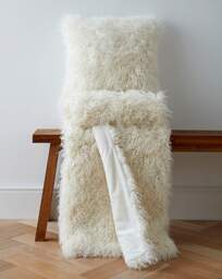 Mongolian Faux Fur Throw - Ivory Ivory - JD Williams - Size: 120X150 - thumbnail 2