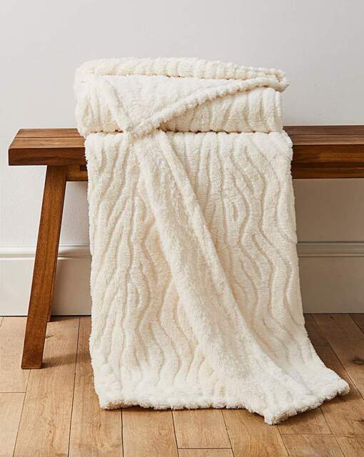 Textured Wavy Fleece Throw - Ivory Ivory - JD Williams - Size: 120X150 - image 1