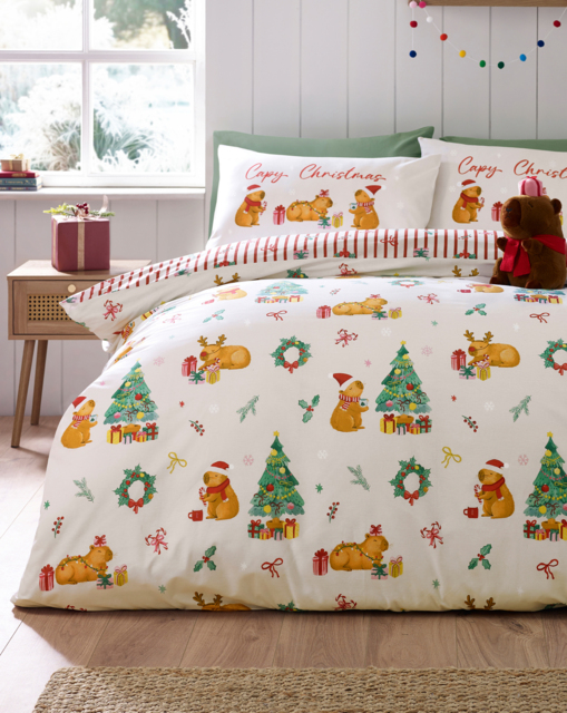 CL Capy Christmas Duvet Cover Set Cream - Catherine Lansfield - Size: SINGLE - image 1