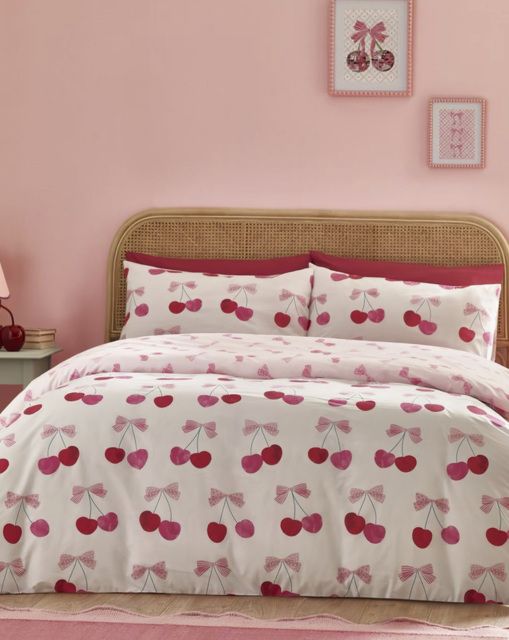 Catherine Lansfield Cherries Duvet Set Pink - Catherine Lansfield - Size: SINGLE - image 1