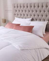 Downland Soft Touch 7.5 Tog Duvet White - Downland - Size: S KING - thumbnail 3