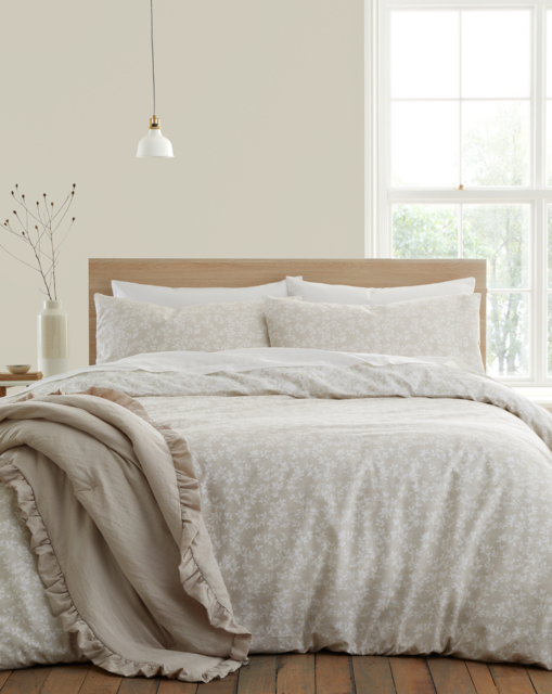 Bianca Shadow Leaves Duvet Set NTL Natural - Bianca - Size: SINGLE - image 1