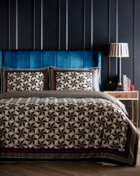 Laurence Bowen Hero Duvet Cover Set Black - Laurence Llewelyn-Bowen - Size: DOUBLE - thumbnail 1