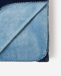 Two-Toned Throw with Stitched Edges Blue - JD Williams - Size: 130X150 - thumbnail 3
