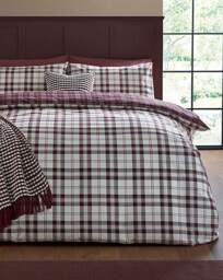 Catherine Lansfield Kelso Duvet Set Plum - Catherine Lansfield - Size: SINGLE - thumbnail 4