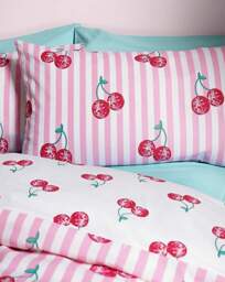 Catherine Lansfield Cherries Duvet Set Pink - Catherine Lansfield - Size: KING - thumbnail 3