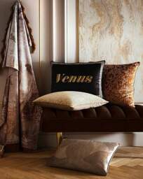 Laurence Bowen Atlas Filled Cushion Spice - Laurence Llewelyn-Bowen - Size: 55X55CM - thumbnail 3