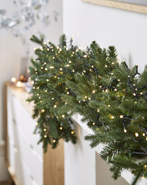 Warm White Battery String Lights Warm White - FESTIVE - Size: 100 - image 1