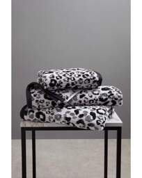 Fusion Animal Print Towels Black/White - Fusion - Size: Bath Towel - thumbnail 1