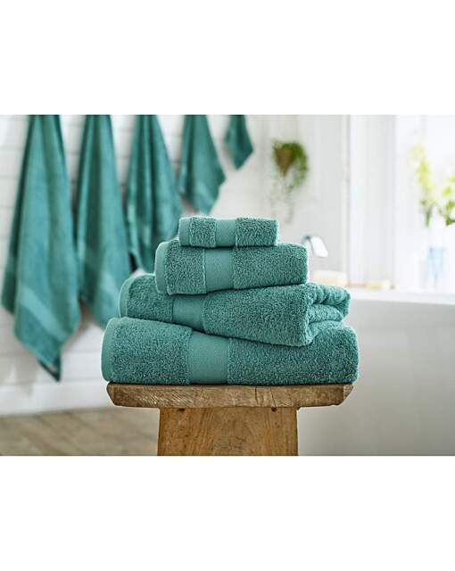 Deyongs Egyptian Cotton 550gsm Towel SEA Foam - Deyongs - Size: Face Towel - image 1