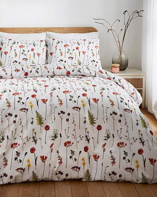 Pressed Flower Duvet Set White/Multi-Coloured - JD Williams - Size: DOUBLE - image 1