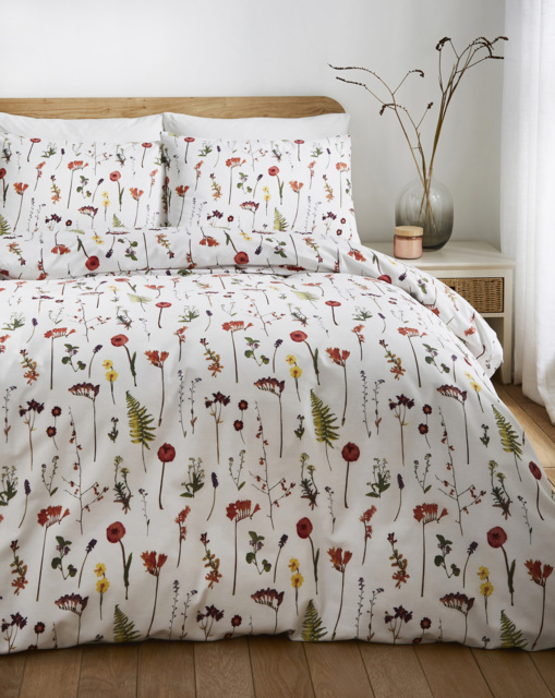 Pressed Flower Duvet Set White/Multi-Coloured - JD Williams - Size: DOUBLE - image 1