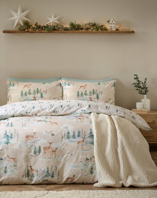 CL Brushed Christmas Deer Duvet Set Natural - Catherine Lansfield - Size: SINGLE - image 1