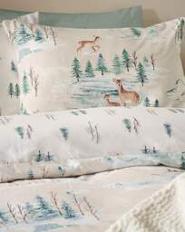 CL Brushed Christmas Deer Duvet Set Natural - Catherine Lansfield - Size: SINGLE - thumbnail 3