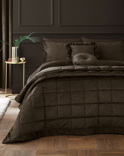 CL Kingsley Matt Velvet Duvet Set Chocolate - Catherine Lansfield - Size: SINGLE - image 1